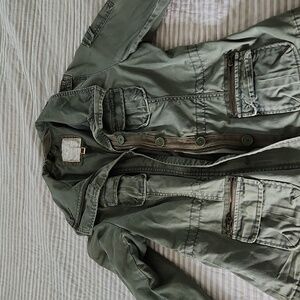 American eagle army green coat